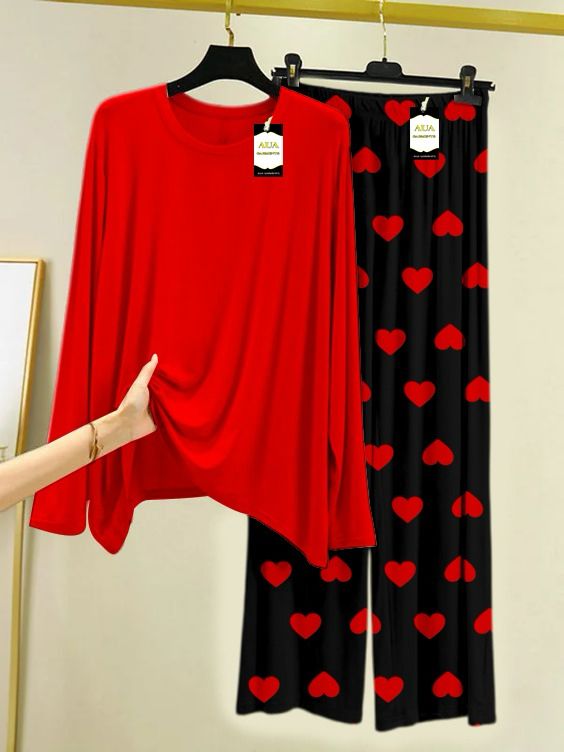 Plan Printed Nightwear Set with Black Mini Heart Printed Trousers – Women's Lounge Wear