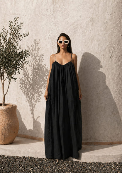 Midnight Elegance Maxi Dress -04