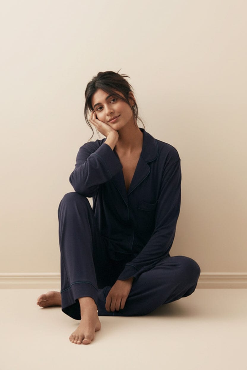 Burgundy dreams, cozy nights. Navy Colour✨