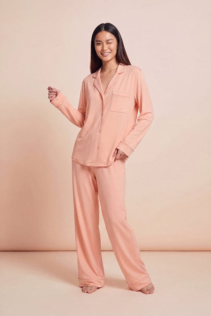 Burgundy dreams, cozy nights. Baby Pink✨